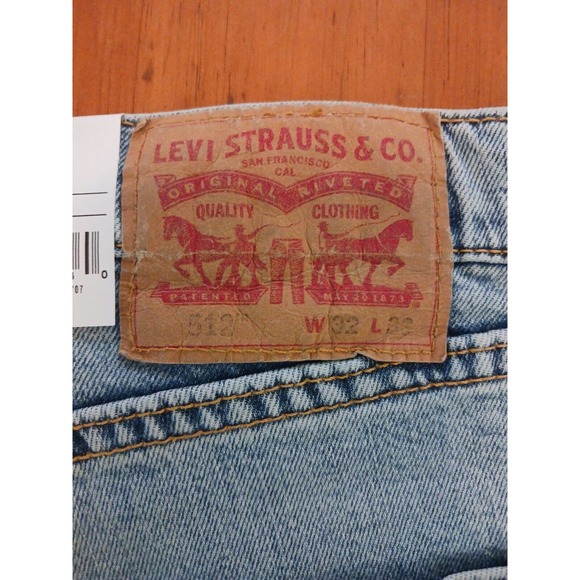 Levi's Men's 512 Slim Taper Fit Jeans NWT distressed Light Wash 32x36 - Picture 6 of 11